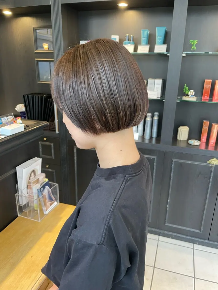 ショート カラー ハイライトカラー ボブ ハイライト ヘアカラー カズキ/くびれヘア/ レイヤー/透け感のヘアスタイル