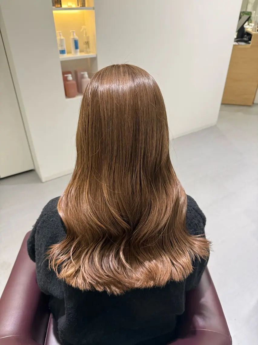 ロング ヘアカラー ️🫧透明感カラー& 髪質改善🎀いさきのヘアスタイル
