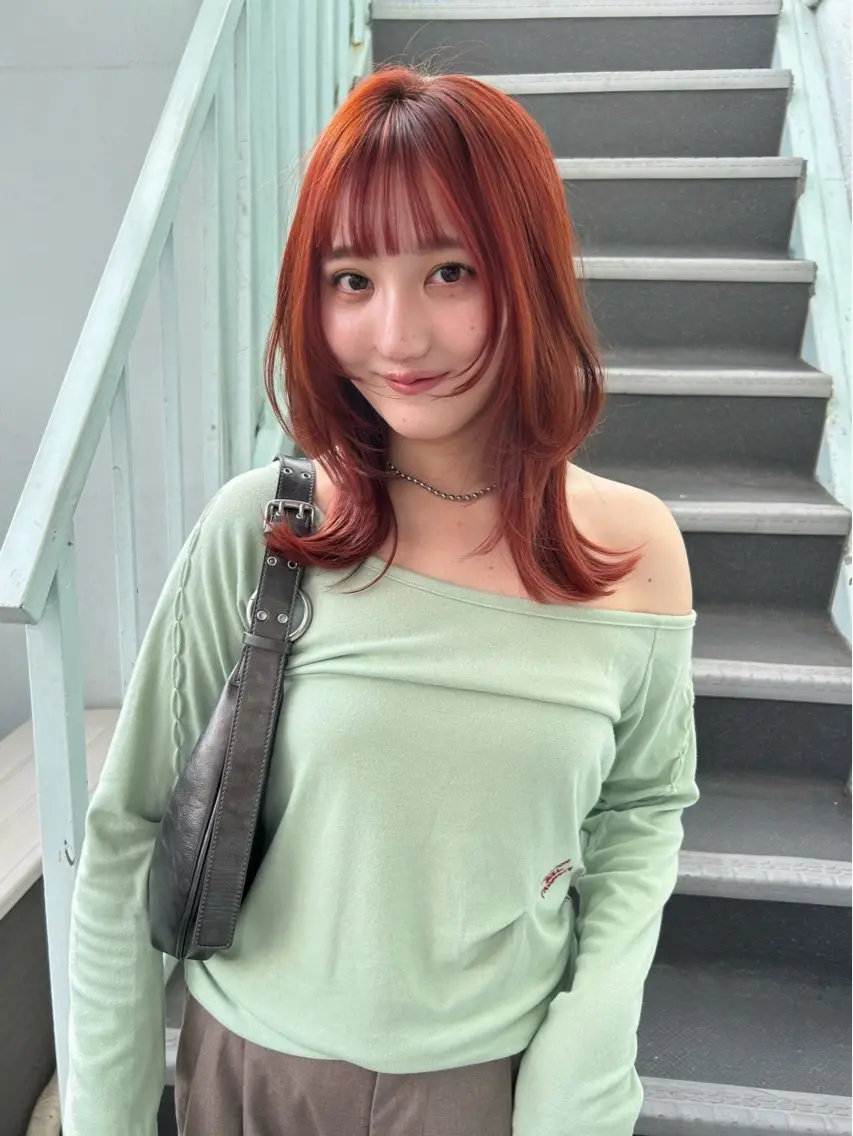 ミディアム カラー ブリーチ ブリーチなしカラー カット ヘアカラー AKO .のヘアスタイル