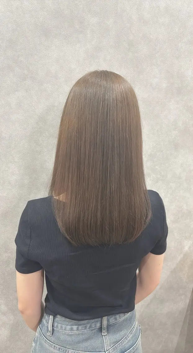 セミロング カラー グレージュ カット ヘアカラー トリートメント 透明感カラー/ ブリーチ無し/RYOのヘアスタイル