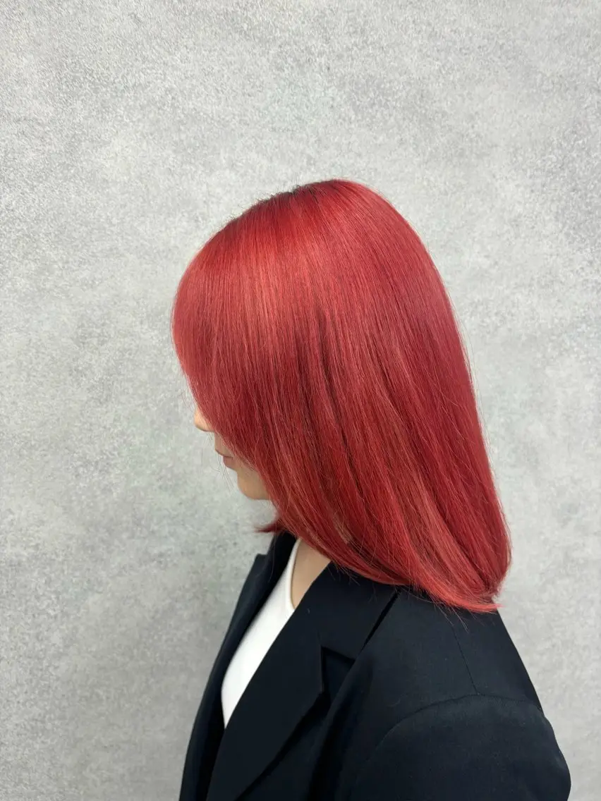 セミロング カラー ︎・ AIYUのヘアスタイル
