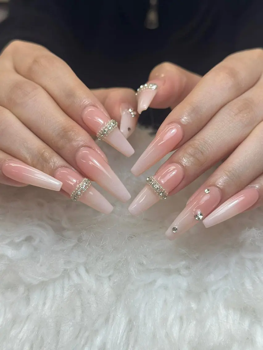 ネイル アートネイル 成人式 ジェルネイル ニュアンスネイル 夏ネイル ハンドネイル Jenn Nail Salonのネイルデザイン
