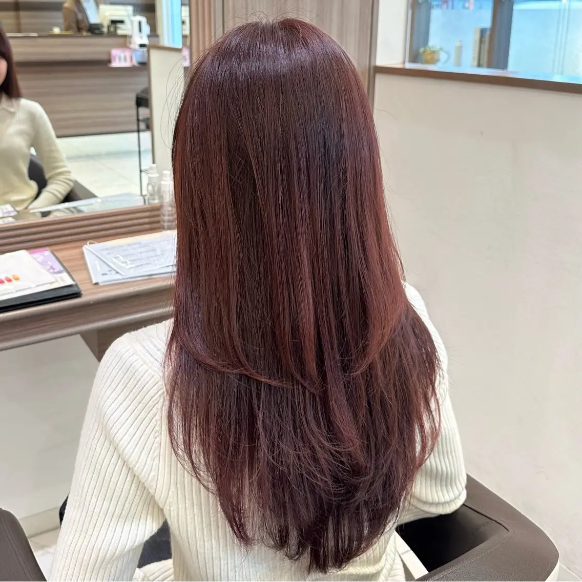 【minimo限定❗️】🍷レッド系 高発色イルミナカラー🍷の写真