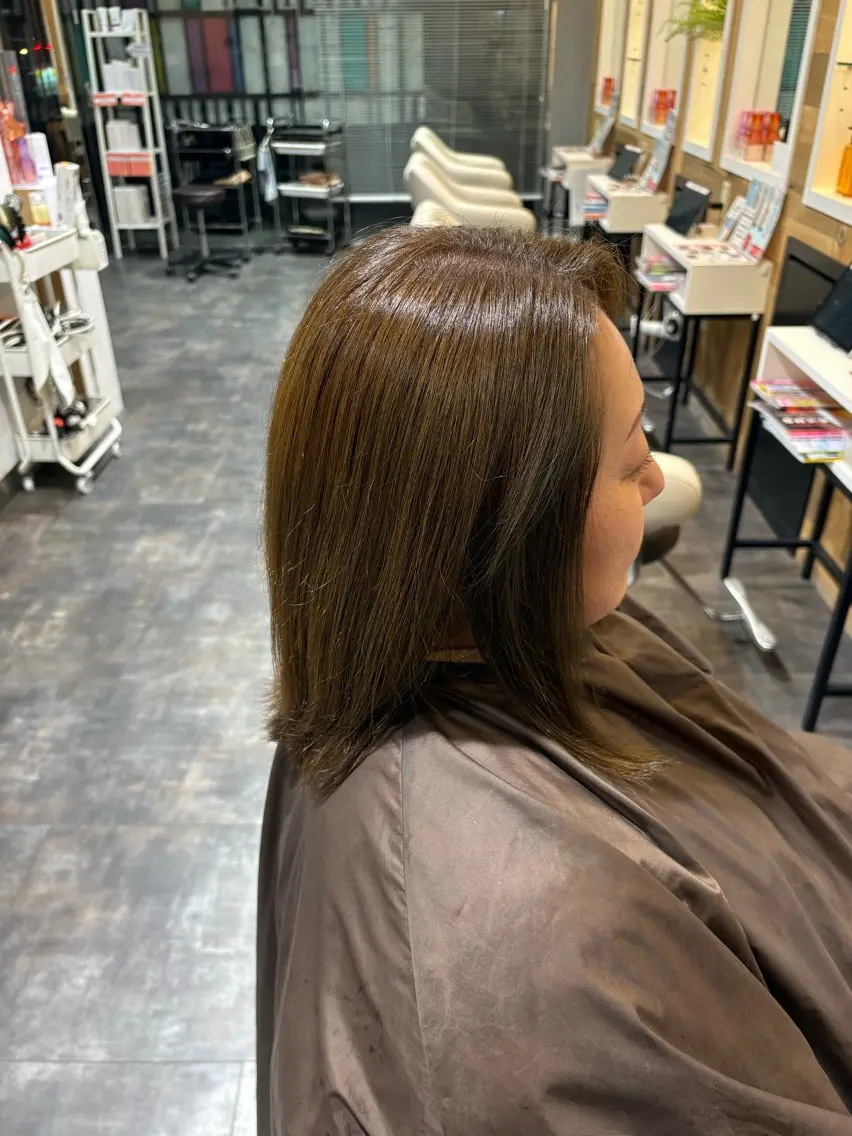カラー （ハピス） むつみのヘアスタイル