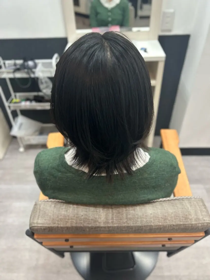 ミディアム カット 艶髪カラー┊︎ レイヤーボブ🍀きりのヘアスタイル