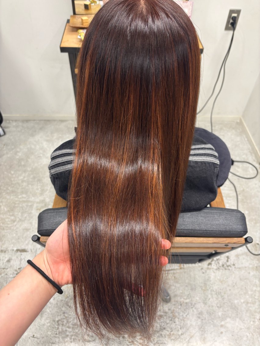 ロング カラー Aboveヒルタ🩰 /透明感カラーのヘアスタイル