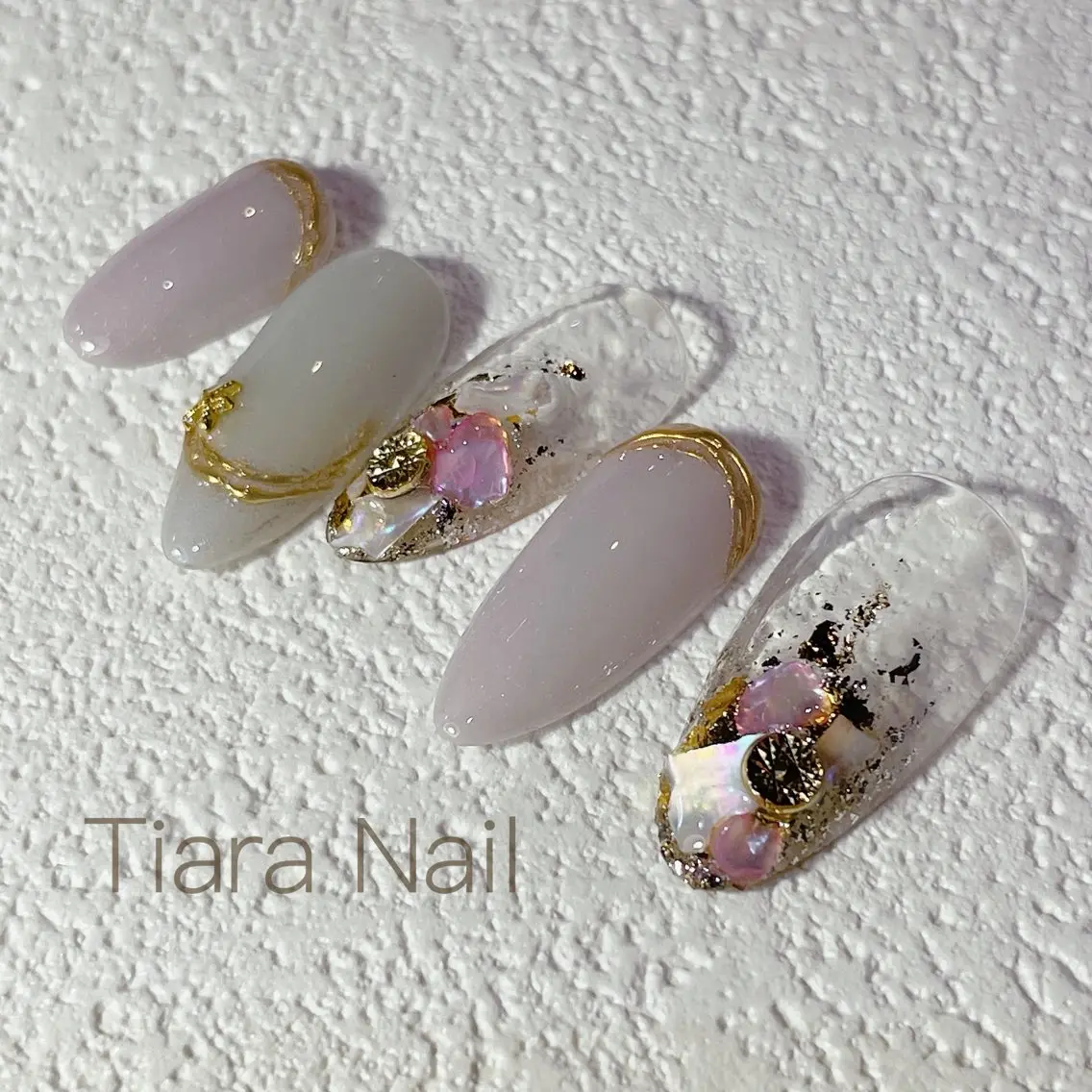 新規オフ有✨シンプルアートネイル💛の写真
