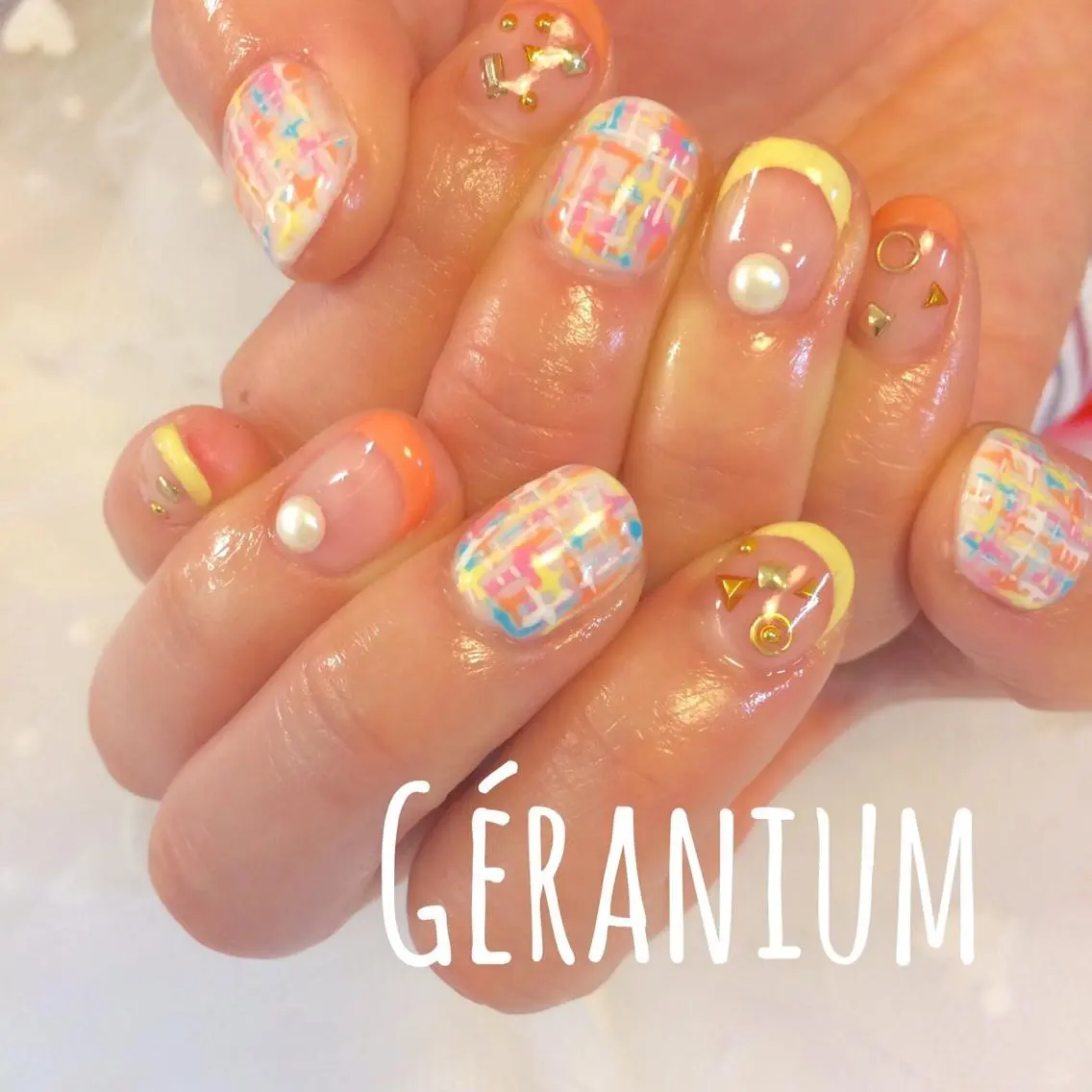 ネイル 春ネイル ツイードネイル GéRanium Harukaのネイルデザイン