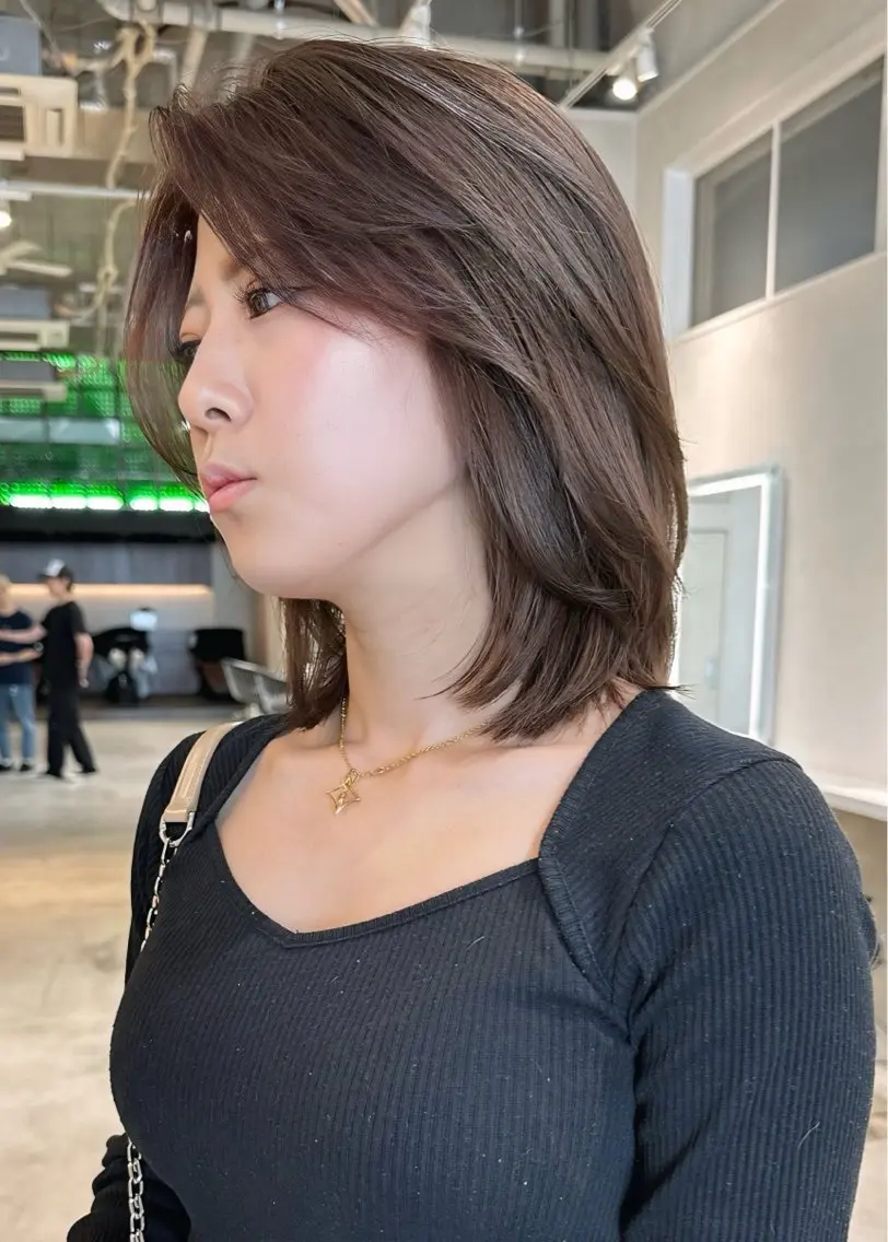 ミディアム レイヤーカット 盛れるカットカラー DEAN豊橋店のヘアスタイル