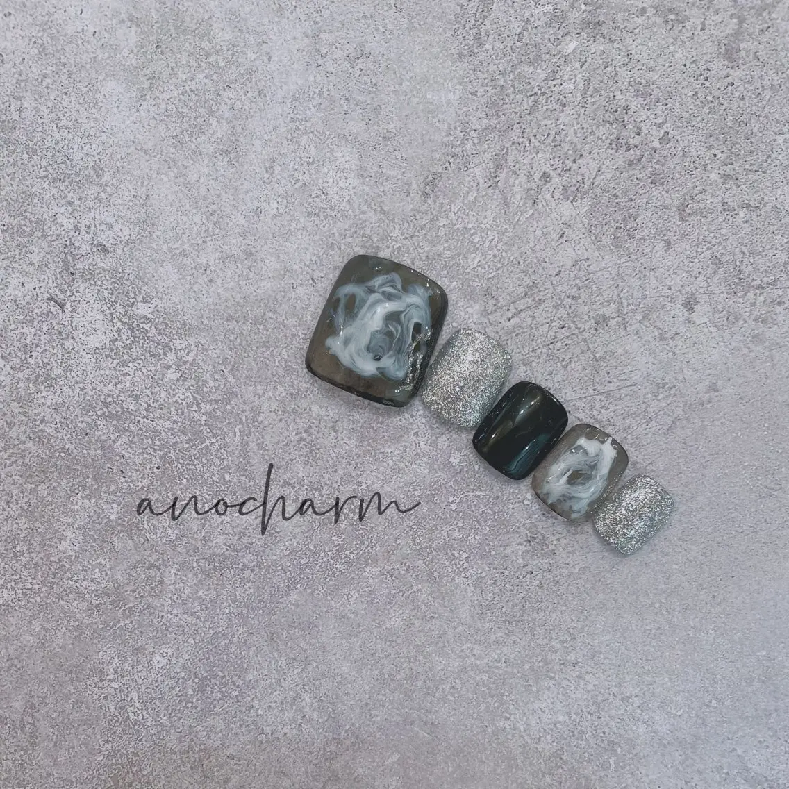ネイル フットネイル anocharm _annaの眉毛・アイブロウイメージ