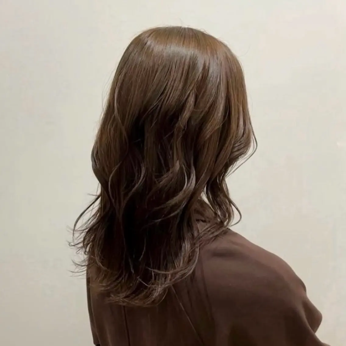 ミディアム トリートメント カワハラ イチカのヘアスタイル