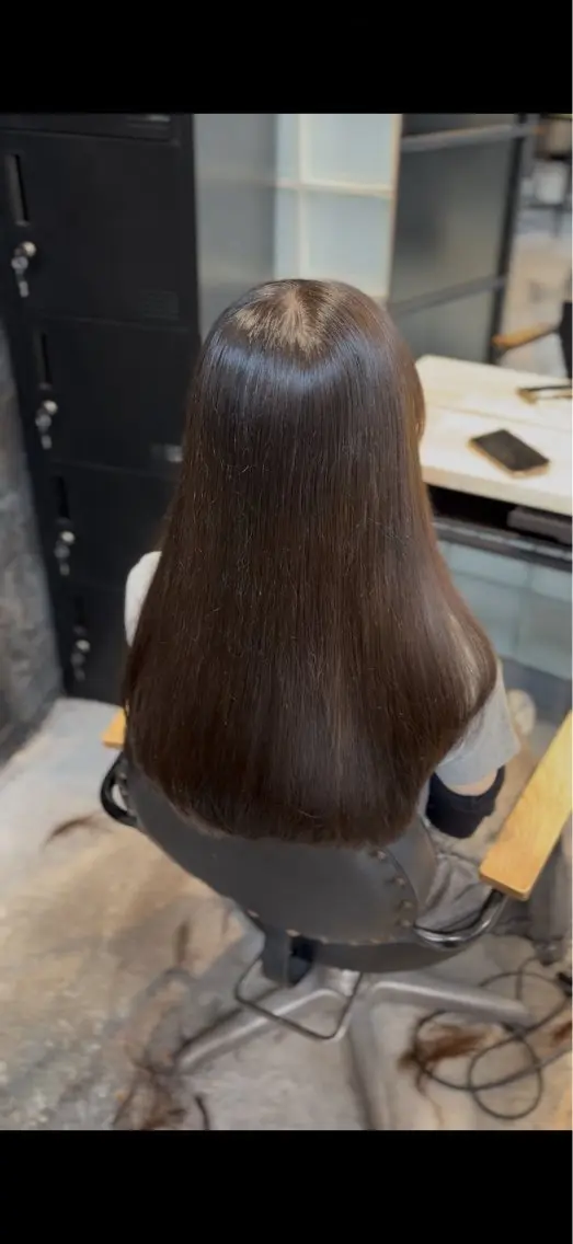 ミディアム カラー 🫧艶髪縮毛矯正🫧 福士未来のヘアスタイル