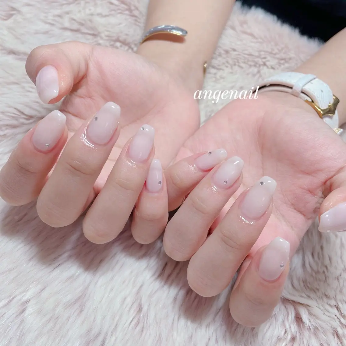 ネイル ハンドネイル オーナーネイリスト MAKIのネイルデザイン