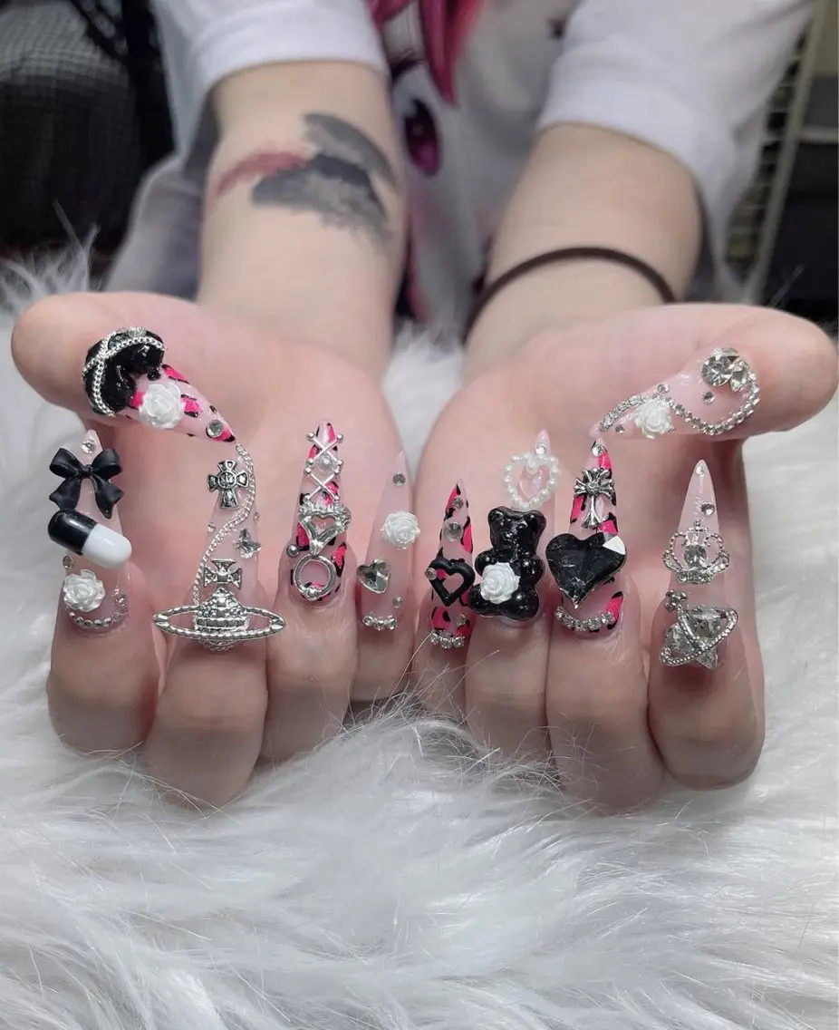 ネイル オーロラネイル チークネイル 長さ出し フットネイル フレンチネイル Lee Nails チップ長さだし専門店のネイルデザイン