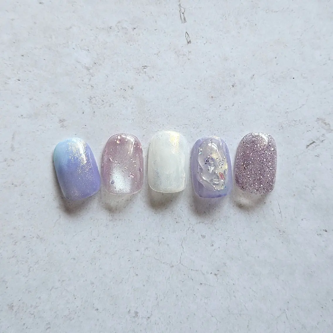 ネイル ブルー ラメ(グリッター) パープル シンプルネイル ハンドネイル Nailsalon manoのネイルデザイン