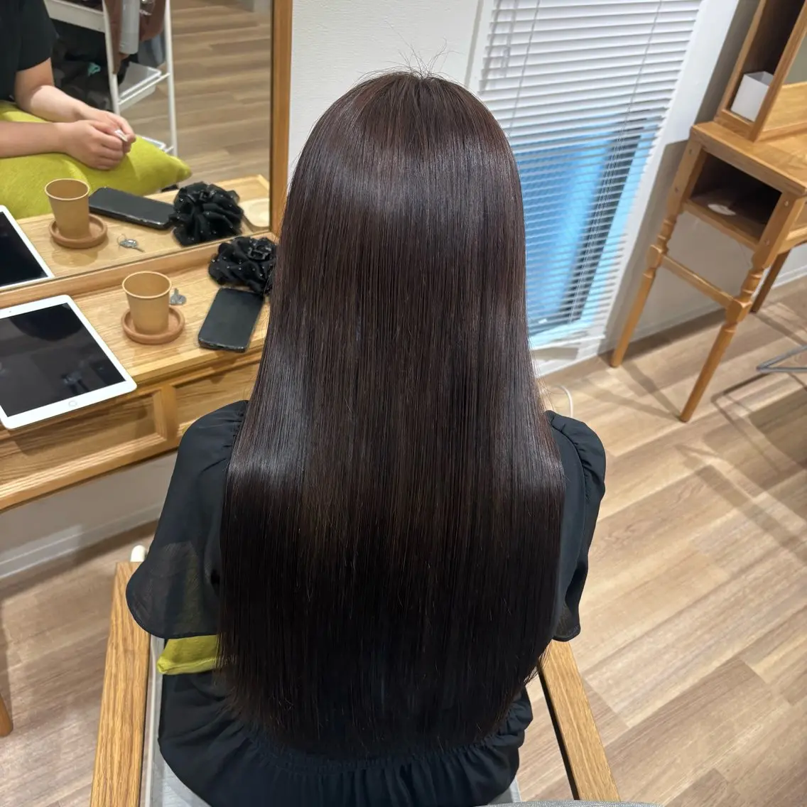 ロング カラー グレージュ ラベンダーカラー ラベンダーグレージュ ラベンダーグレー ヘアカラー トリートメント ヘッドスパ RINNO🌷透明感 カラー/髪質改善のヘアスタイル