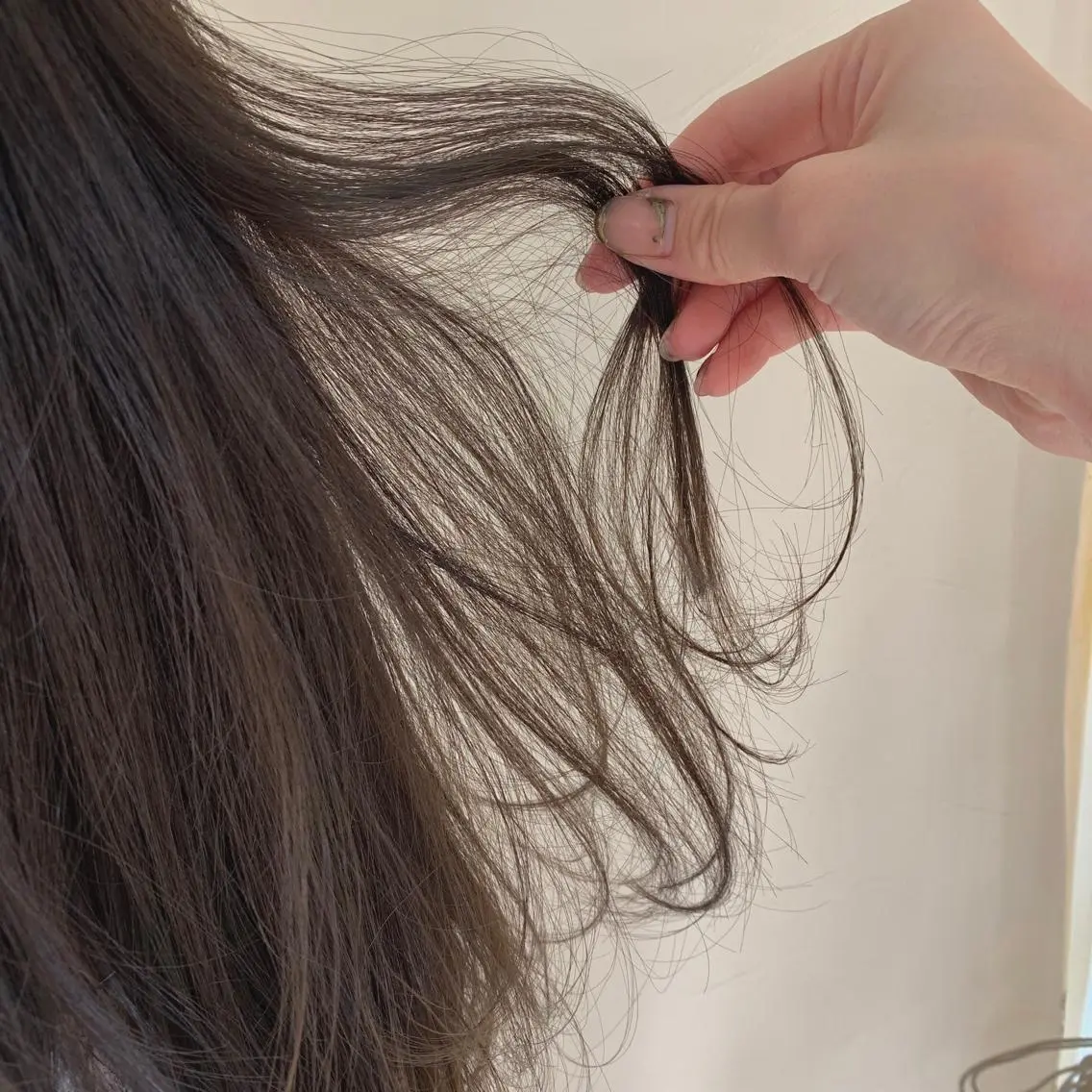 セミロング カラー パーマ ヘアアレンジ 透明感カラー 加藤 綾華のヘアスタイル