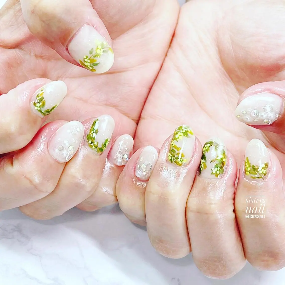ネイル アートネイル フラワーネイル マットネイル ニュアンスネイル 春ネイル sisters nail.fのネイルデザイン