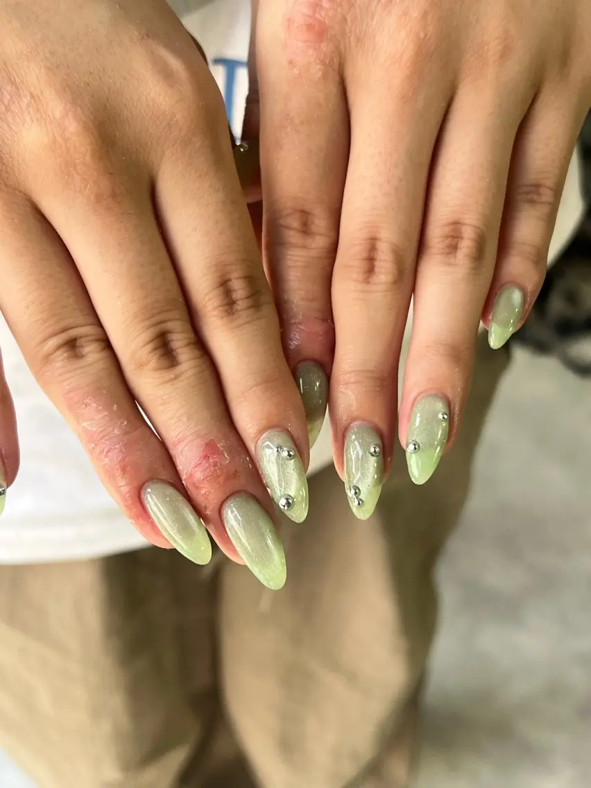 ネイル ハンドネイル Hata nail 🎀個性派ニュアンスのネイルデザイン