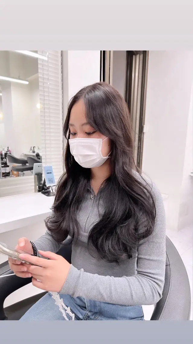 ロング カラー パーマ ヘアアレンジ メンズ 上品＆韓国風 🥀海心🥀のヘアスタイル