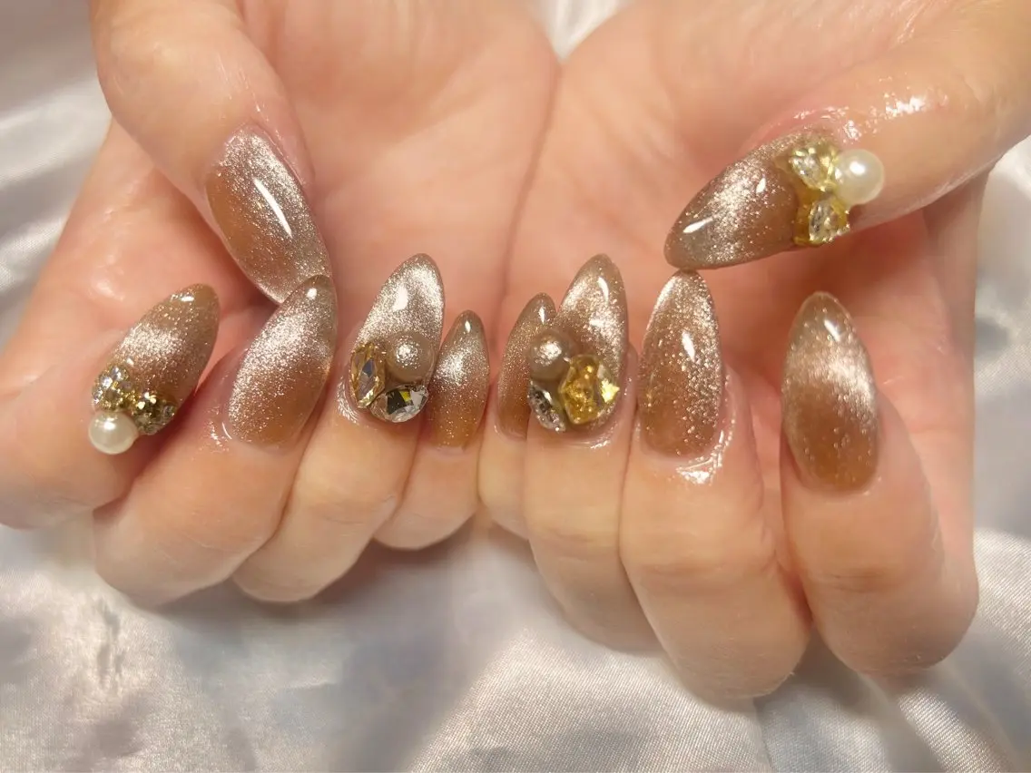 ネイル キラキラネイル マグネットネイル ハンドネイル nail room Ohana 南船場のネイルデザイン