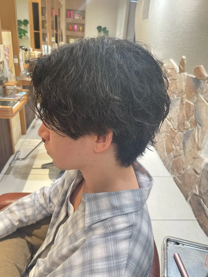 パーマ メンズ ブリーチ無しカラー/ ハイトーンAKI🍎のヘアスタイル