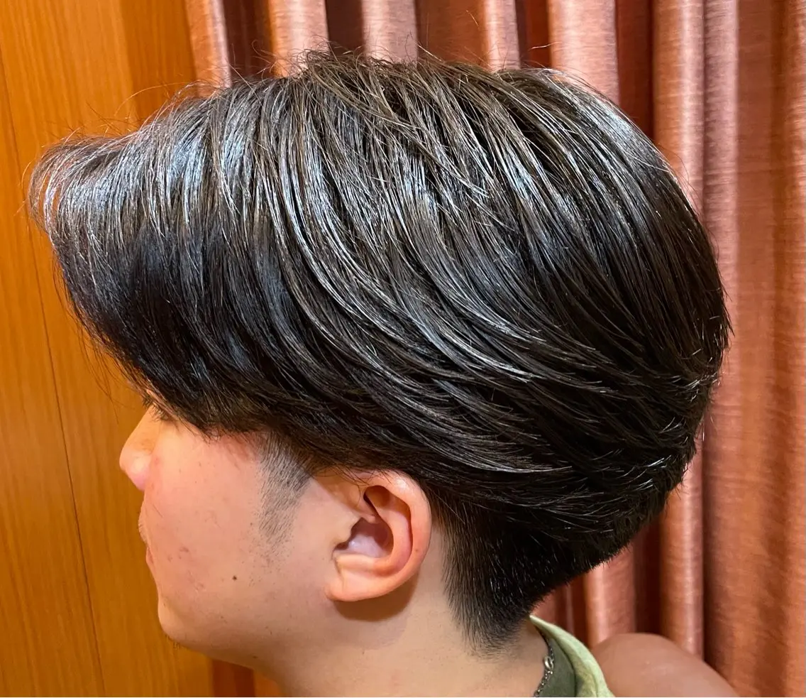 ロング メンズ カット パーマ シマサキ シイナのヘアスタイル
