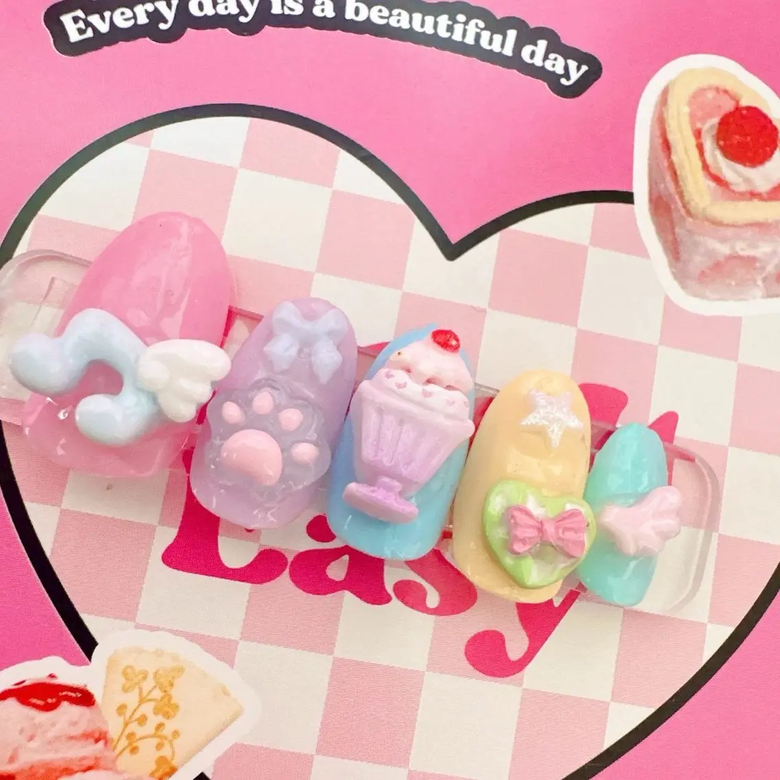 ネイル ハンドネイル MignonReve ♡EIMI🌈のネイルデザイン
