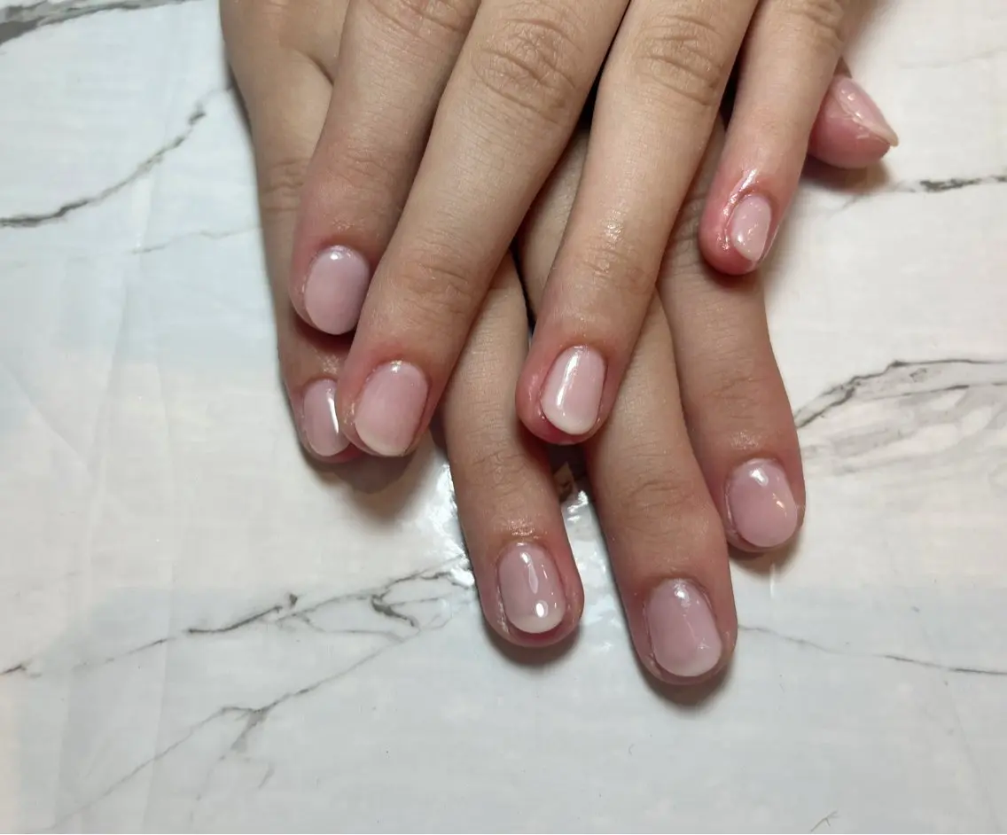 ネイル ホワイト ハンドネイル arce amiのネイルデザイン