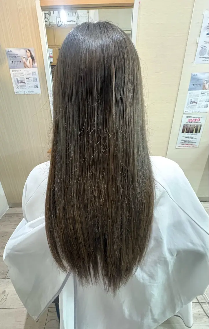 今話題の【羽エクステ🪽】A毛質80本 43cmエクステモデルの写真