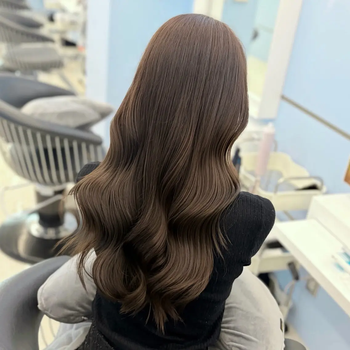 ロング カラー ブラウンカラー ダークブラウン カット ヘアカラー 🥣あゆ/梅田/ハイ トーン/ブリーチ🩶のヘアスタイル