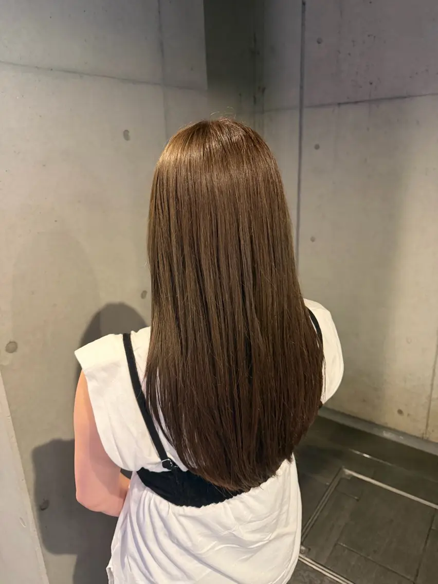 ロング カラー ベージュカラー グレージュ ヘーゼル オリーブベージュ オリーブグレージュ カット ヘアカラー トリートメント ✨透明感カラー✨ 🦖佐々木未来🦕のヘアスタイル