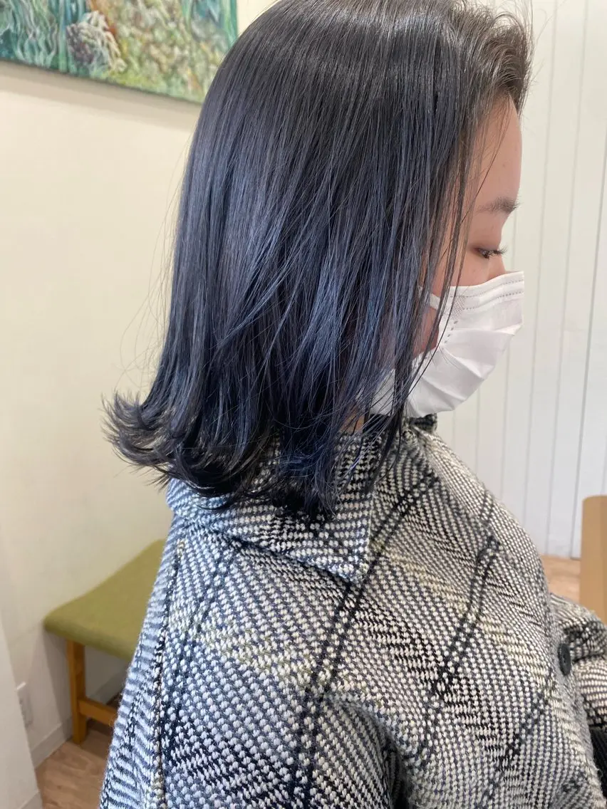 ミディアム アッシュ アッシュグレー アッシュグレージュ 金山 友香🕊のヘアスタイル