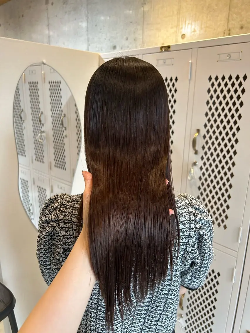 ロング 縮毛矯正 似合わせカット＆艶 カラー🤍ヒナタ🤍のヘアスタイル