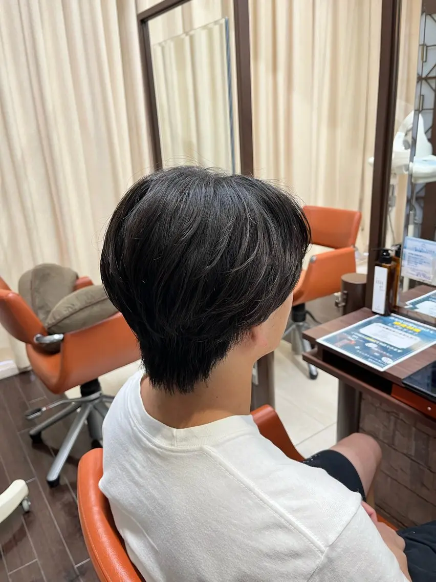 ショート パーマ メンズ センターパート メンズパーマ ニュアンスパーマ 🧊メンズ特化🧊 高木航希のヘアスタイル