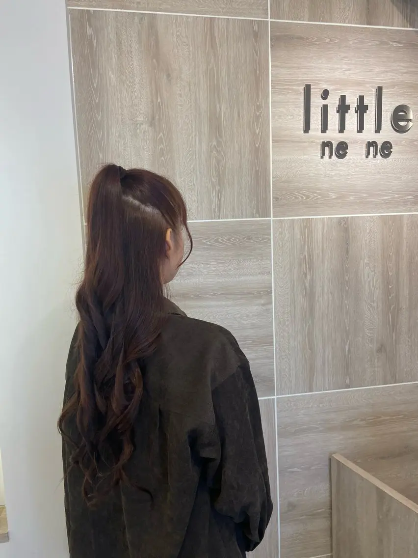 ロング カラー ヘアアレンジ みなみ みずきのヘアスタイル