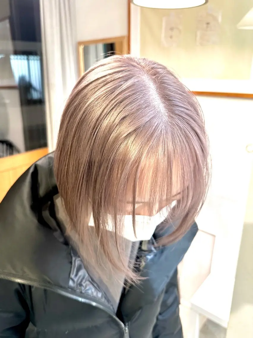 ショート カラー ヘアカラー トリートメント kai .のヘアスタイル