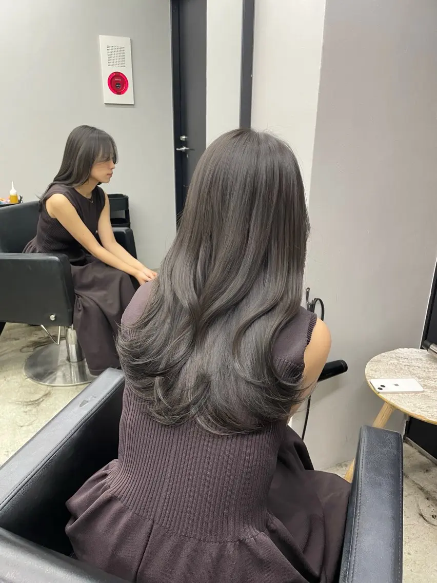 ロング カラー 新宿/韓国ヘア/ 髪質改善ストレートのヘアスタイル