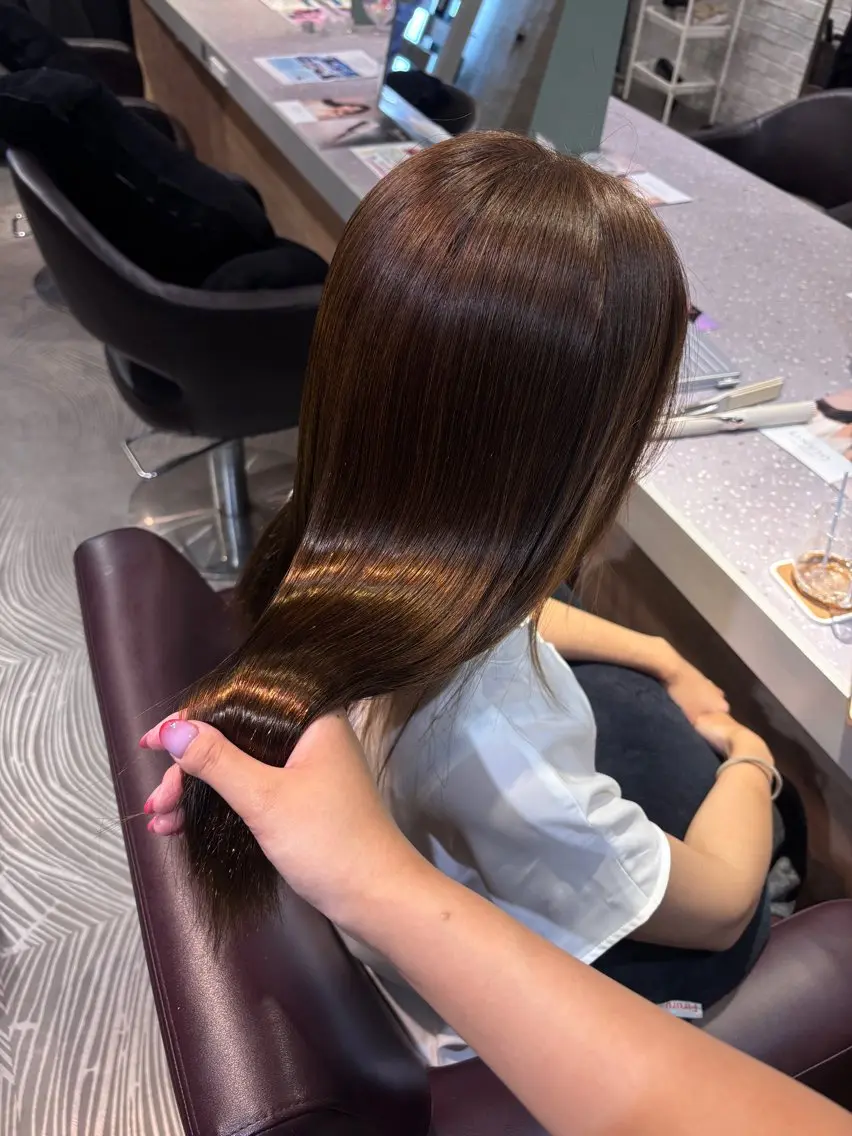 セミロング ヘアカラー トリートメント ヘッドスパ 透明感カラー/ 赤み消し🤍ricoのヘアスタイル