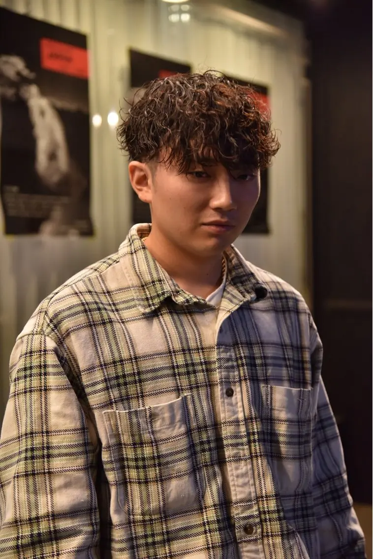 パーマ メンズ メンズパーマ 波巻きパーマ パーマ COME GHEAD 想大のヘアスタイル
