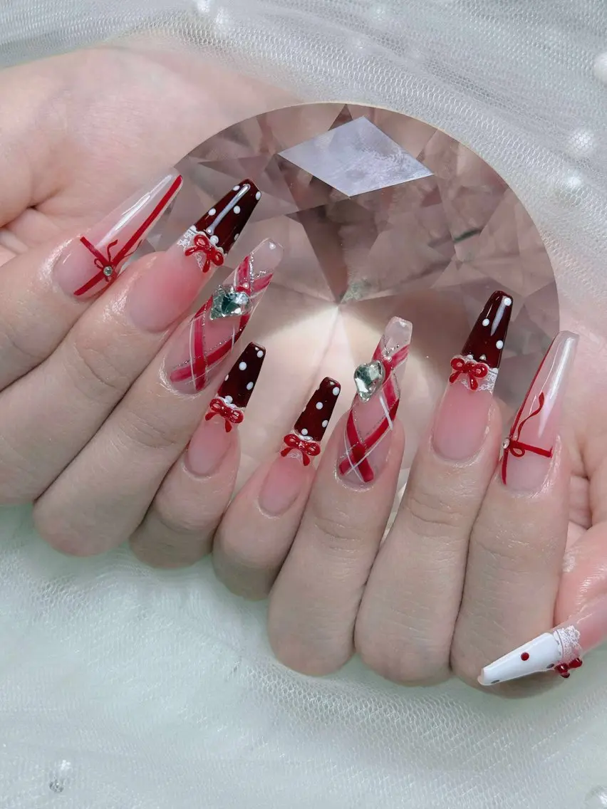 ネイル オーロラネイル チークネイル フットネイル フレンチネイル ハロウィン Lumi Shinokuboのネイルデザイン