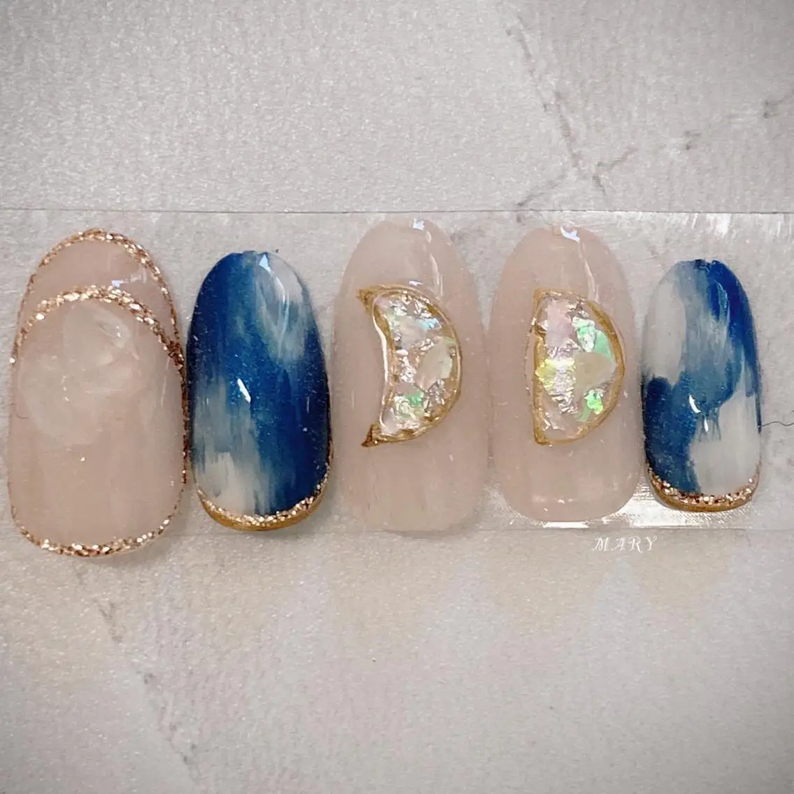 ネイル アートネイル フレンチネイル キラキラネイル ニュアンスネイル ワンカラーネイル ハンドネイル Mary nail .narumiのネイルデザイン