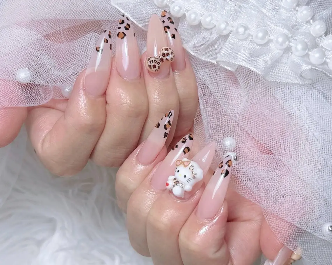 ネイル ハンドネイル nailsalon Questのネイルデザイン