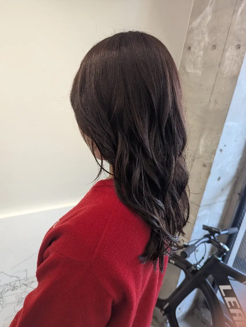セミロング ピンクブラウン カット ヘアカラー トリートメント newi 天王寺 masakoのヘアスタイル