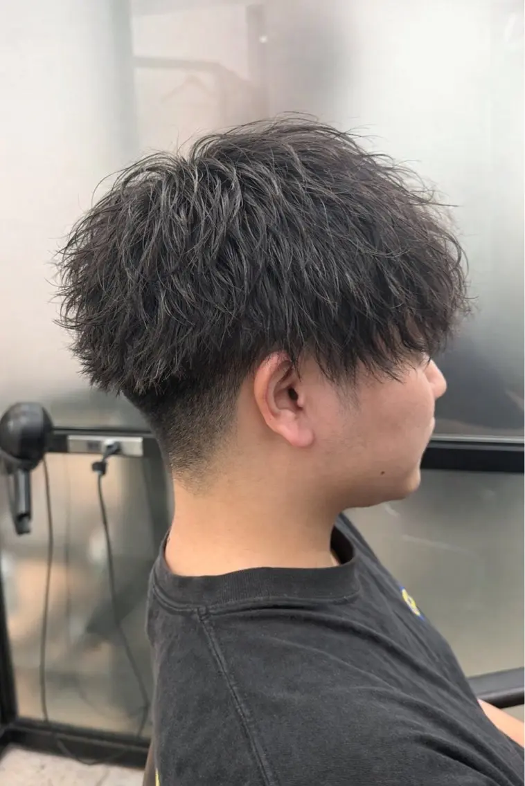 パーマ メンズ メンズパーマ カット パーマ ラフなパーマ 石川雄麻のヘアスタイル