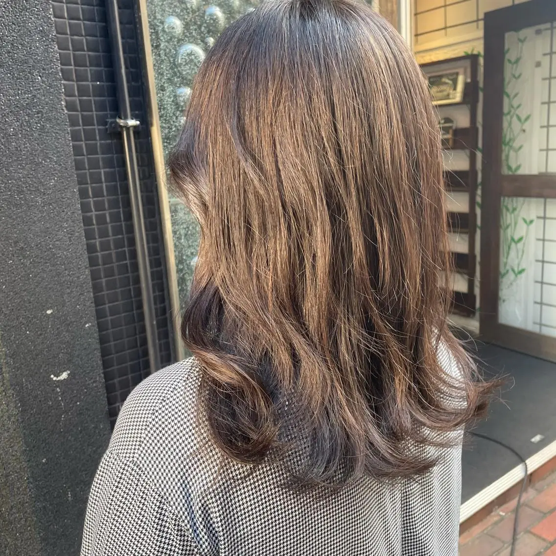 セミロング カラー 北川 智海のヘアスタイル