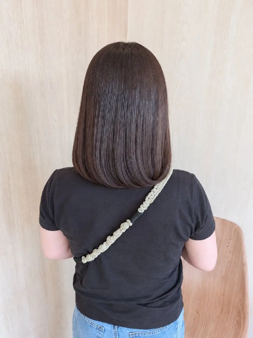 ミディアム ヘアカラー MI NAのヘアスタイル