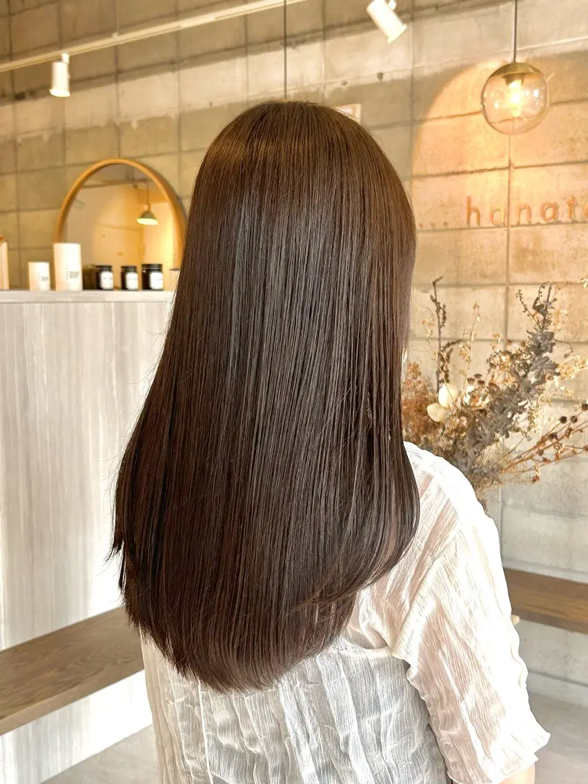 ロング カラー 眞名子 瑞紀のヘアスタイル