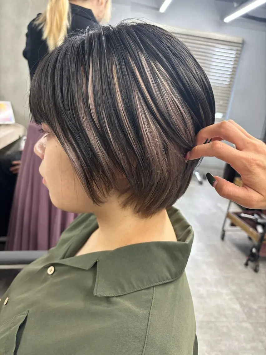 ショート カラー ヘアアレンジ カット ヘアカラー トリートメント 💟似合わせカットカ ラーMizuki🐕のヘアスタイル