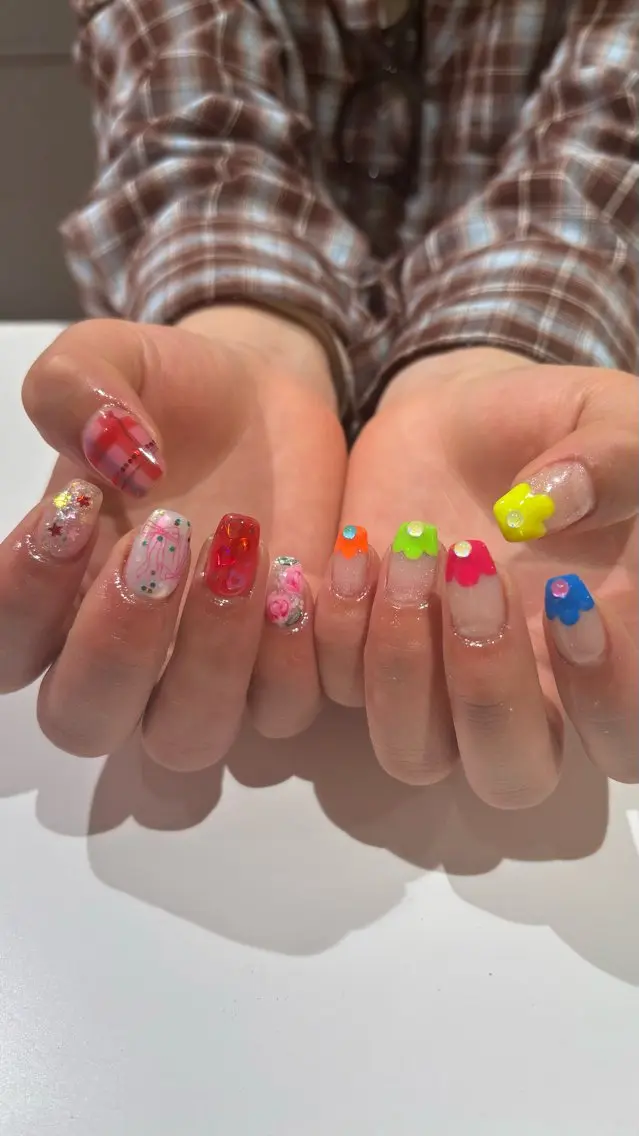 ネイル ハンドネイル 🤍 YUI 🤍のネイルデザイン
